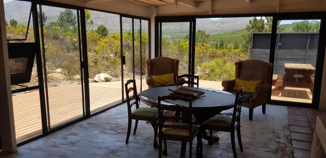 Avani Lodge Private Nature Reserve Botrivier Exterior photo